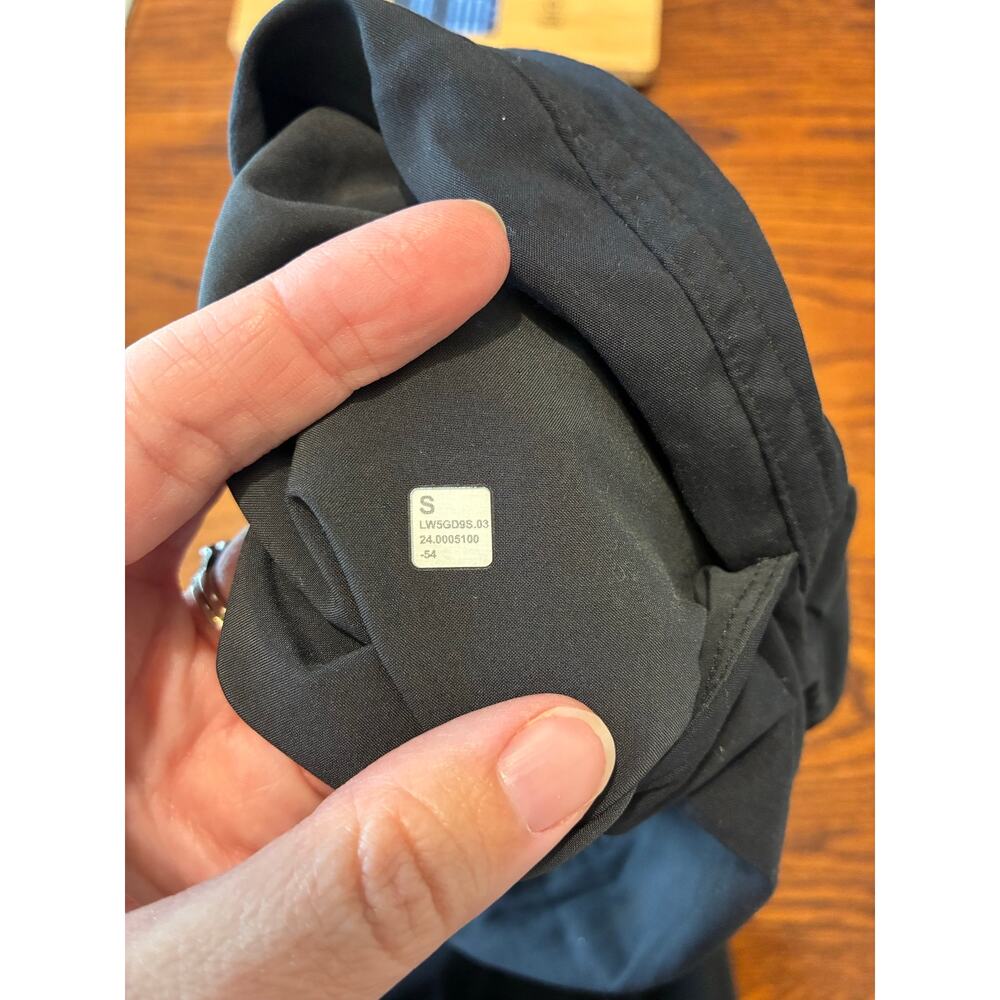 Lululemon Black Lightweight Adjustable Mid-Rise Cargo Pant Women's Size Small - Picture 5 of 7